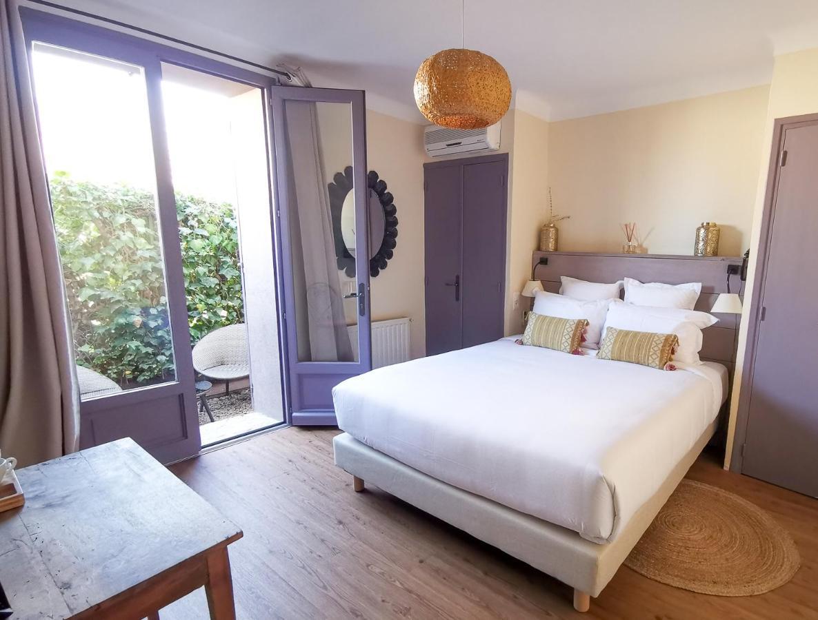 Chambre Double avec Patio
