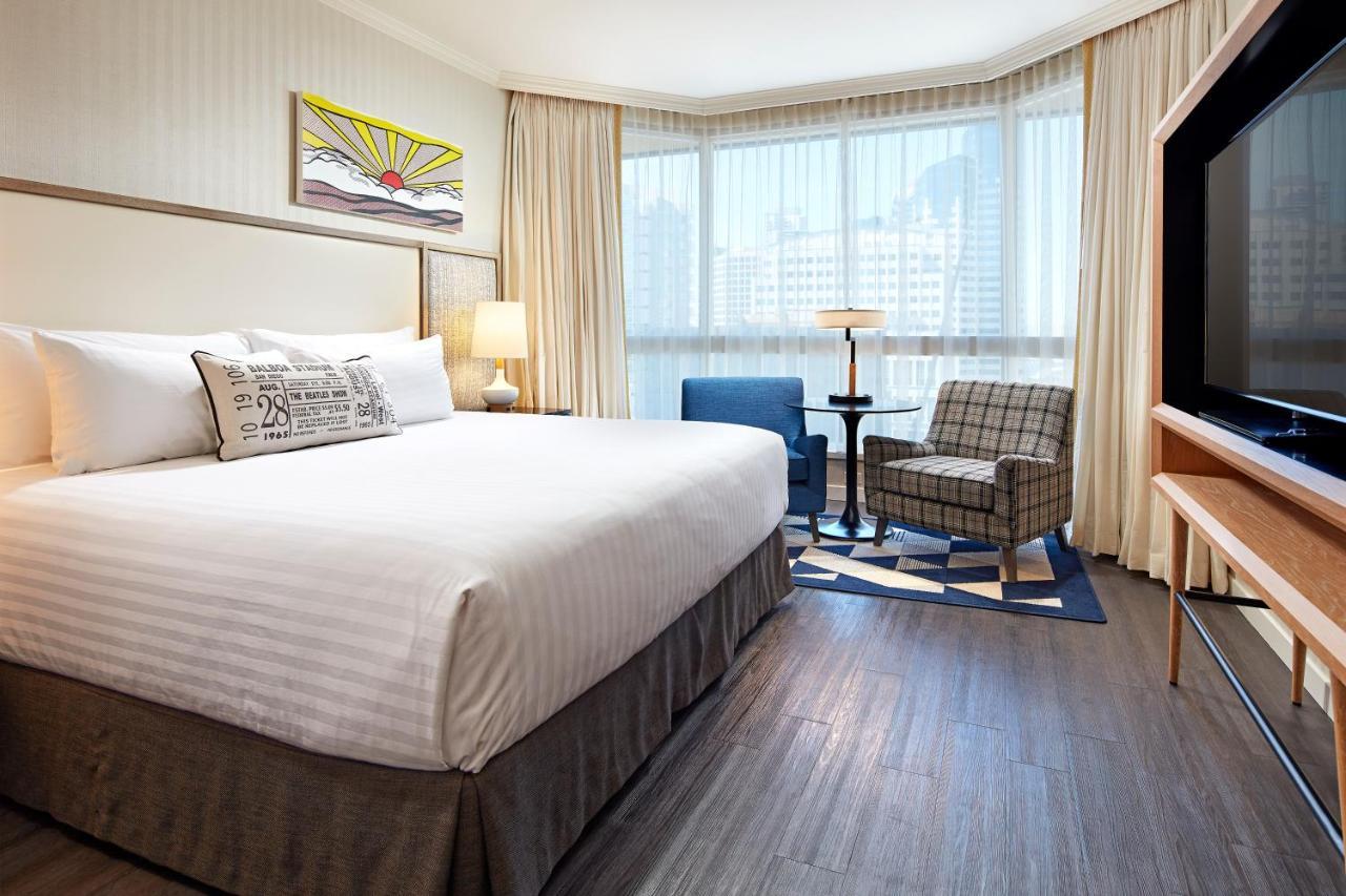 Cool King Room