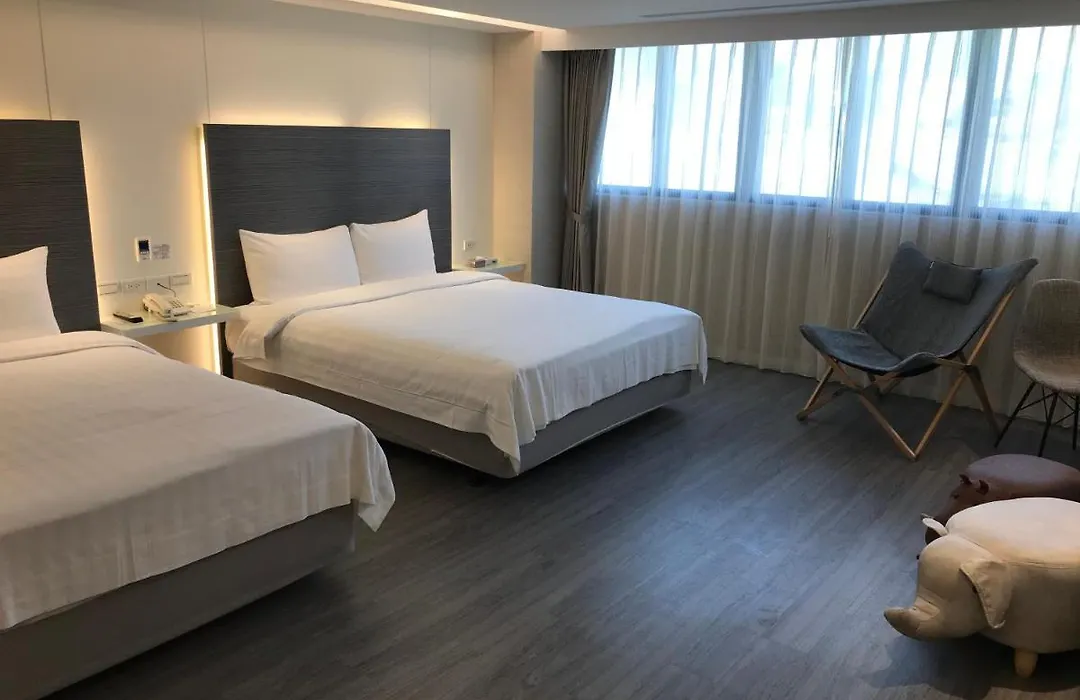 Golden Garden Hotel-1