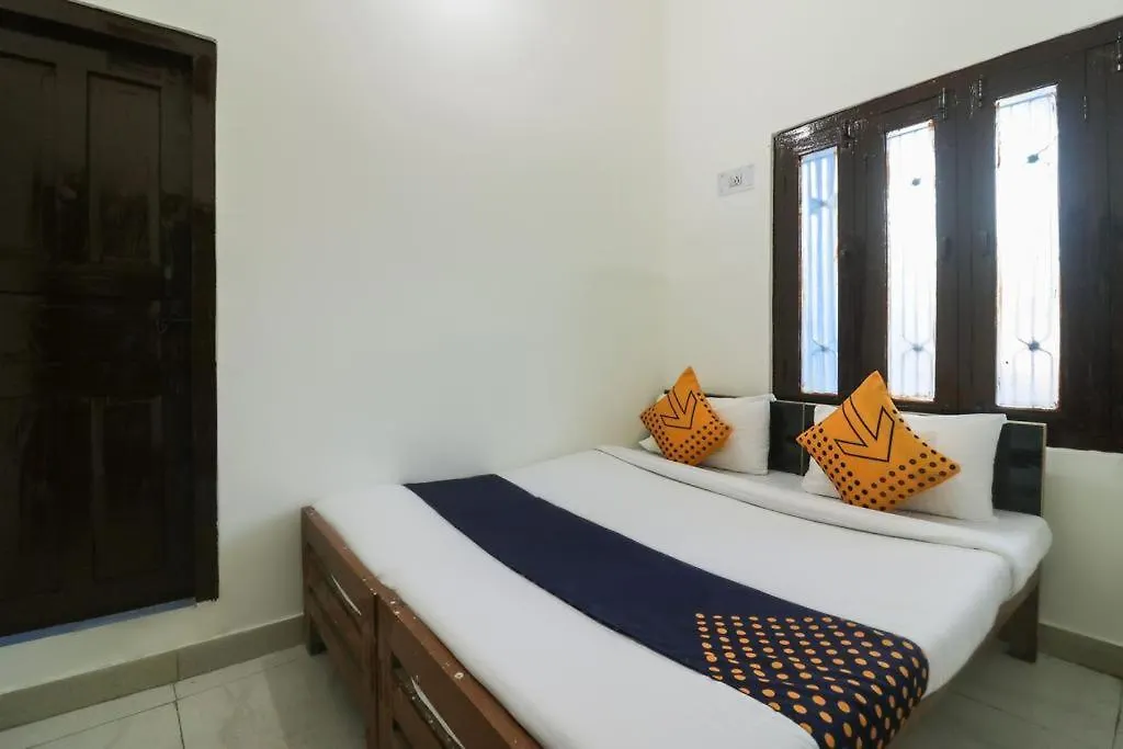 Oyo Hotel Radhe Krishna Marriage Hall-1