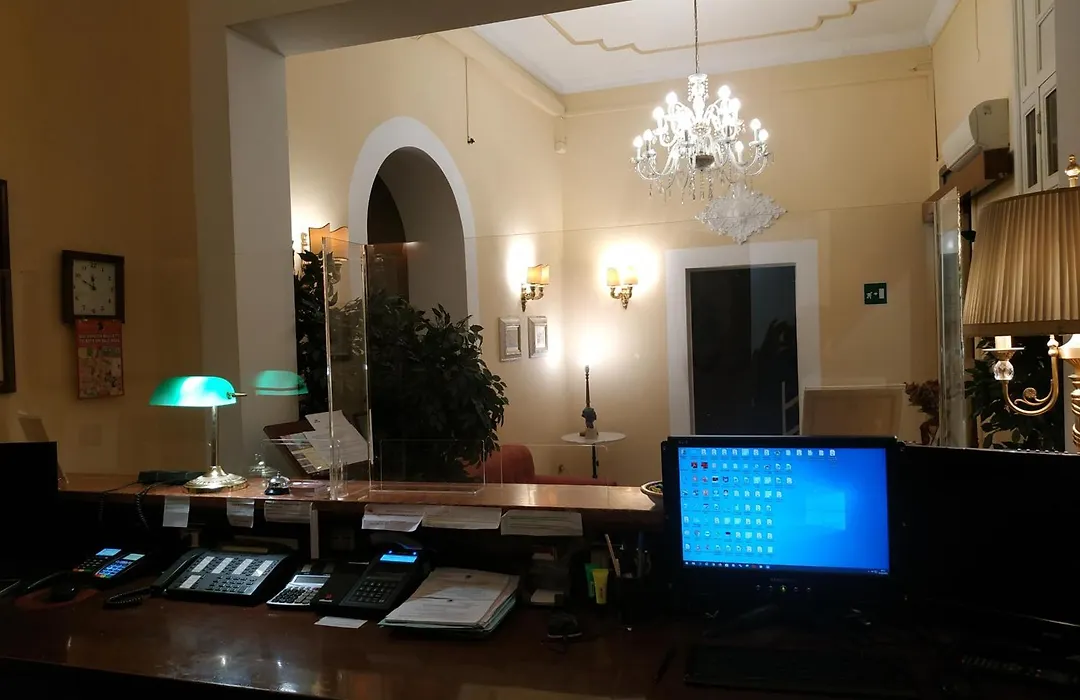 Hotel Del Centro-1