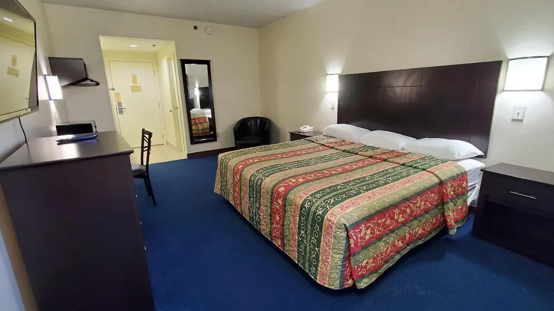Plano Inn & Suites-1