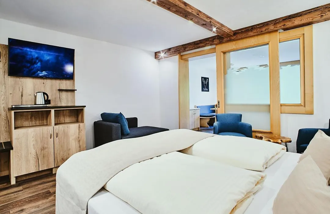 Hotel Rustika-1
