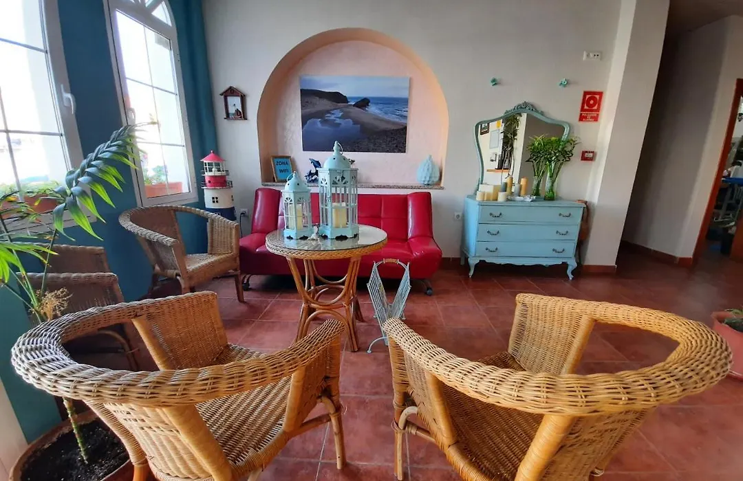 Hostal Costa Rica-1