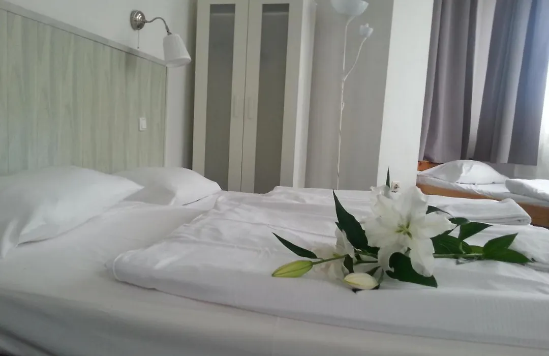 Hotel Komet-1
