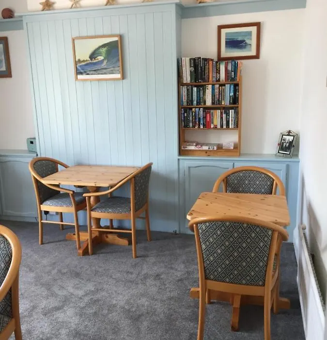 Trewinda Lodge-1