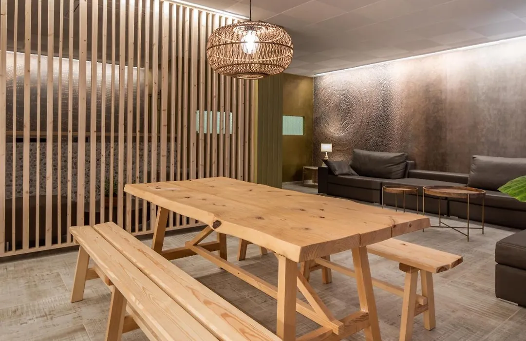 Hostal Residencia Nicolau-1