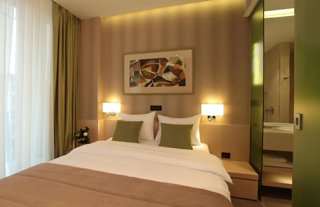 Hotel Argo-1