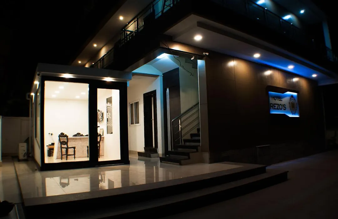 Hotel Rezo'S-1
