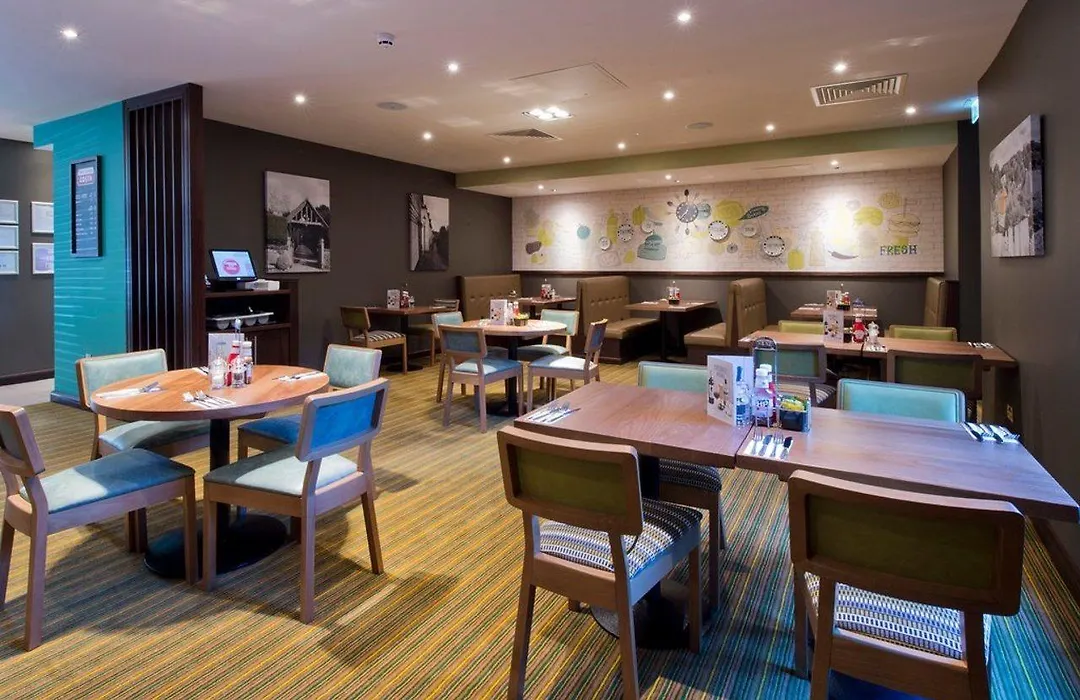 Premier Inn Sevenoaks-1