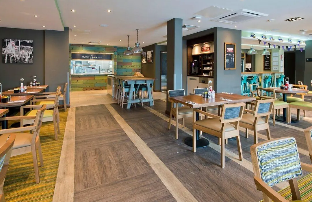 Premier Inn Wadebridge-1