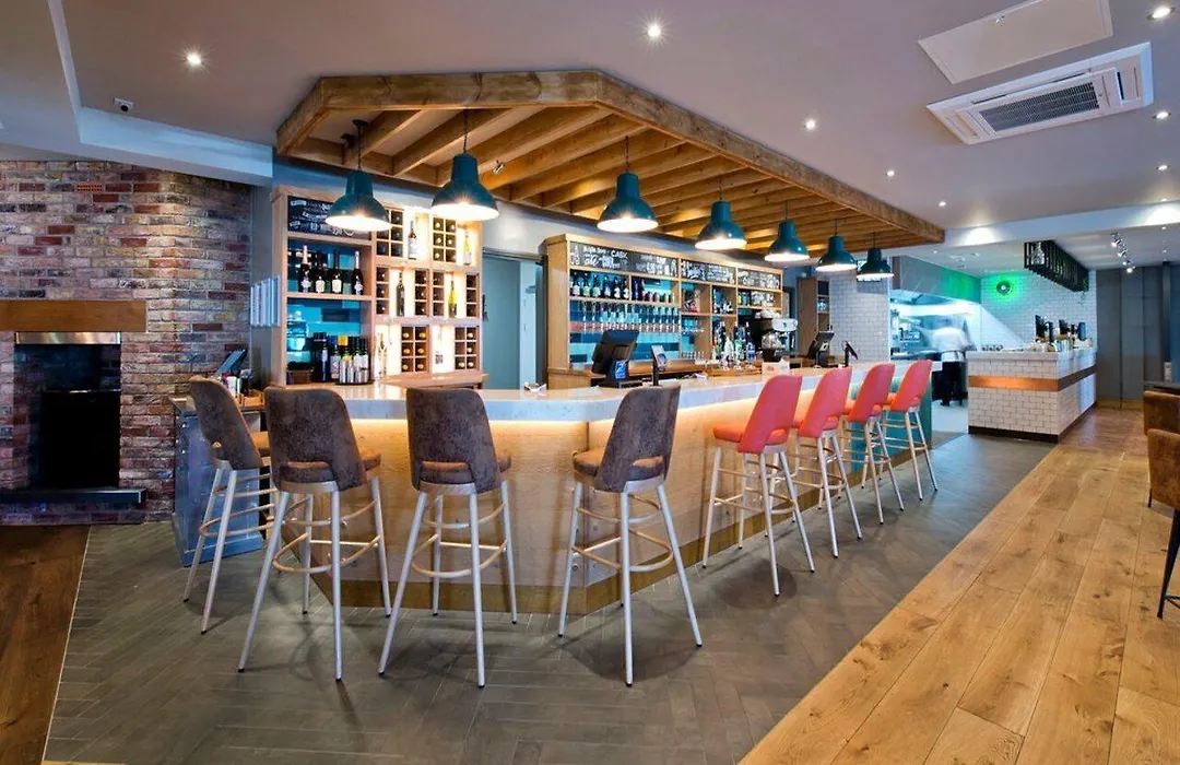 Premier Inn Rhyl Seafront-1