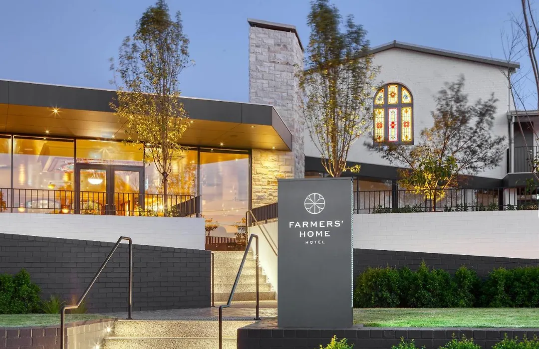 Farmers Home Hotel-1