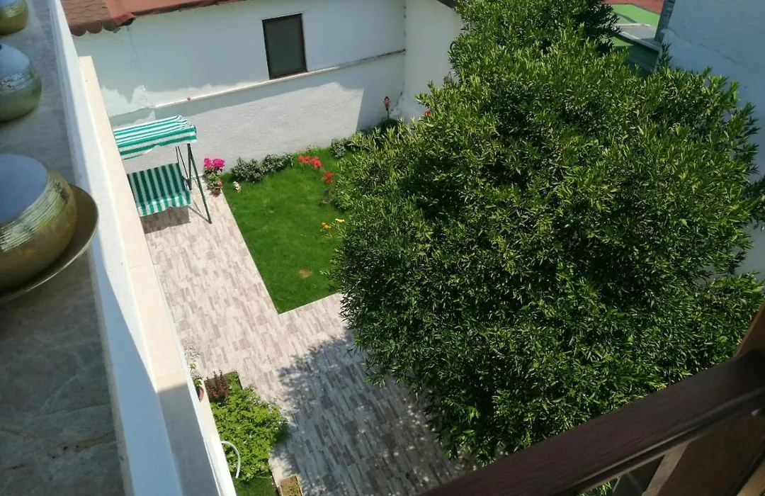 Lacivert Otel Akyaka-1