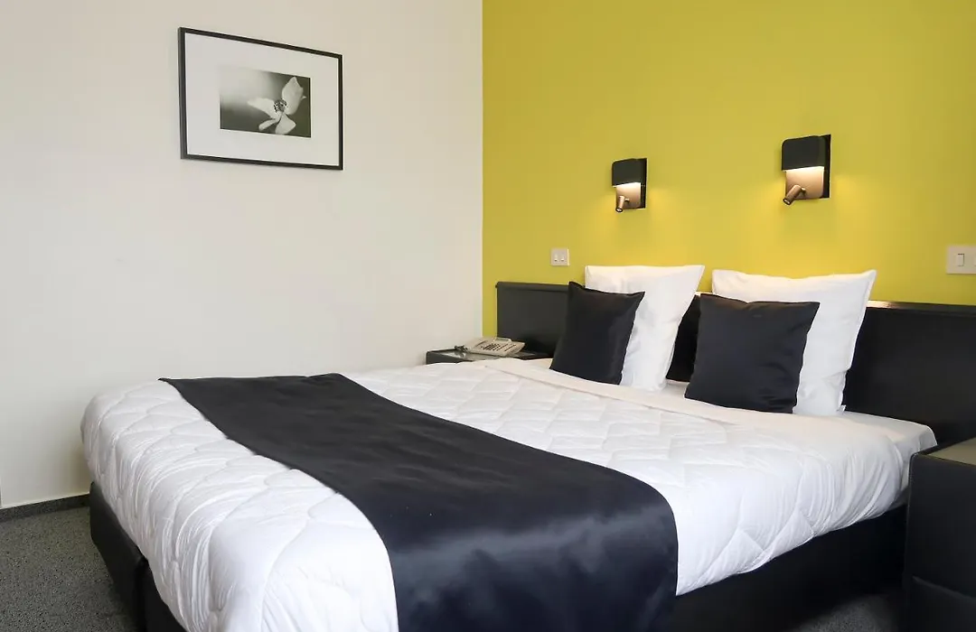 Hotel Adoma-1