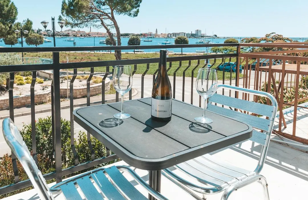 Villa Umag Seafront-1