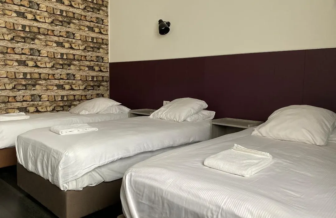 Hotel O Ieper-1