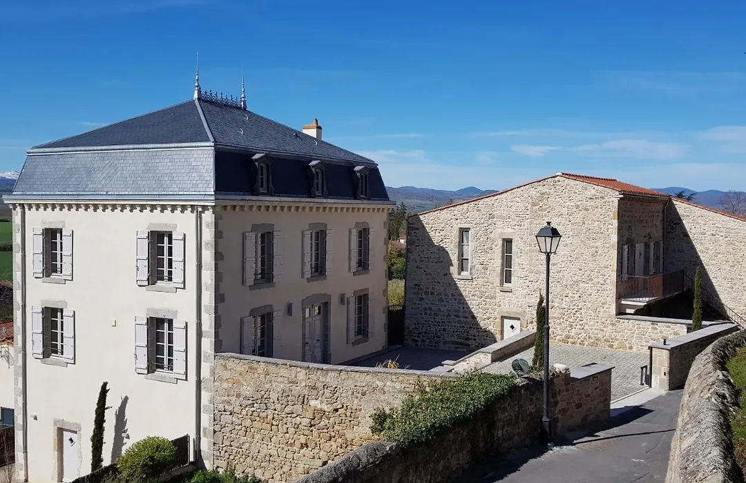 The View Of Montpeyroux-1