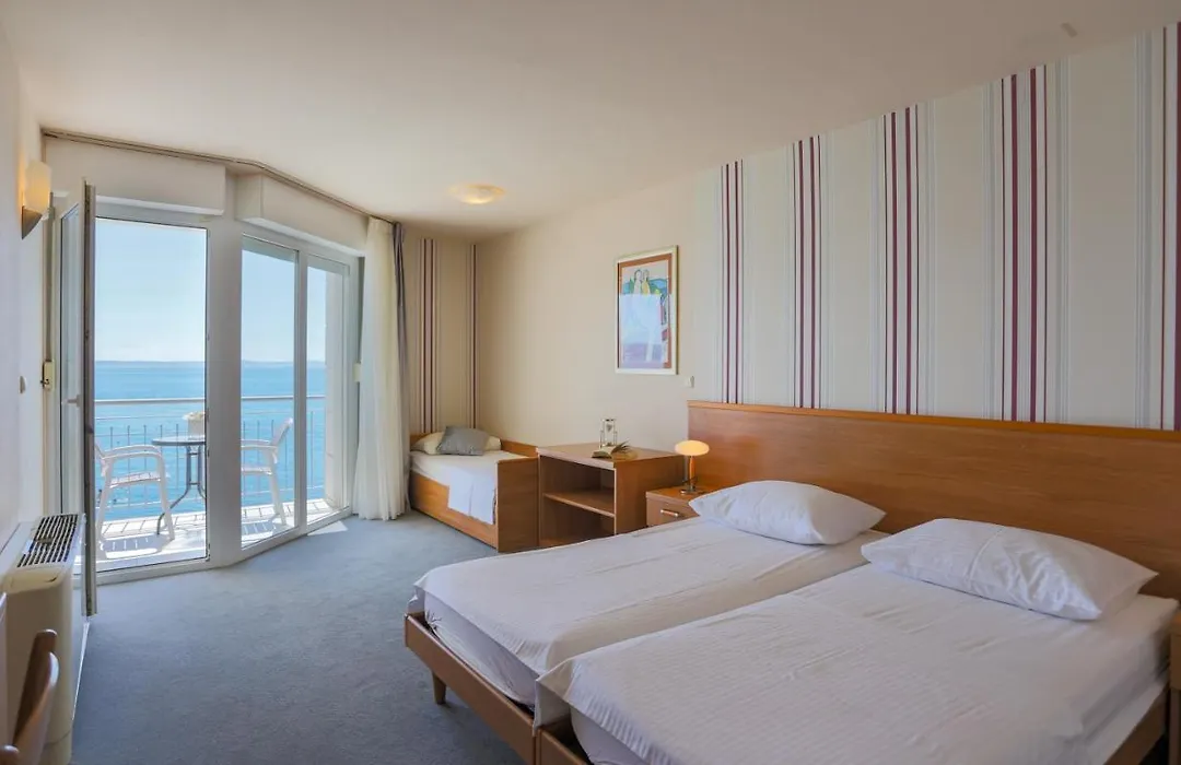 Hotel Neva-1