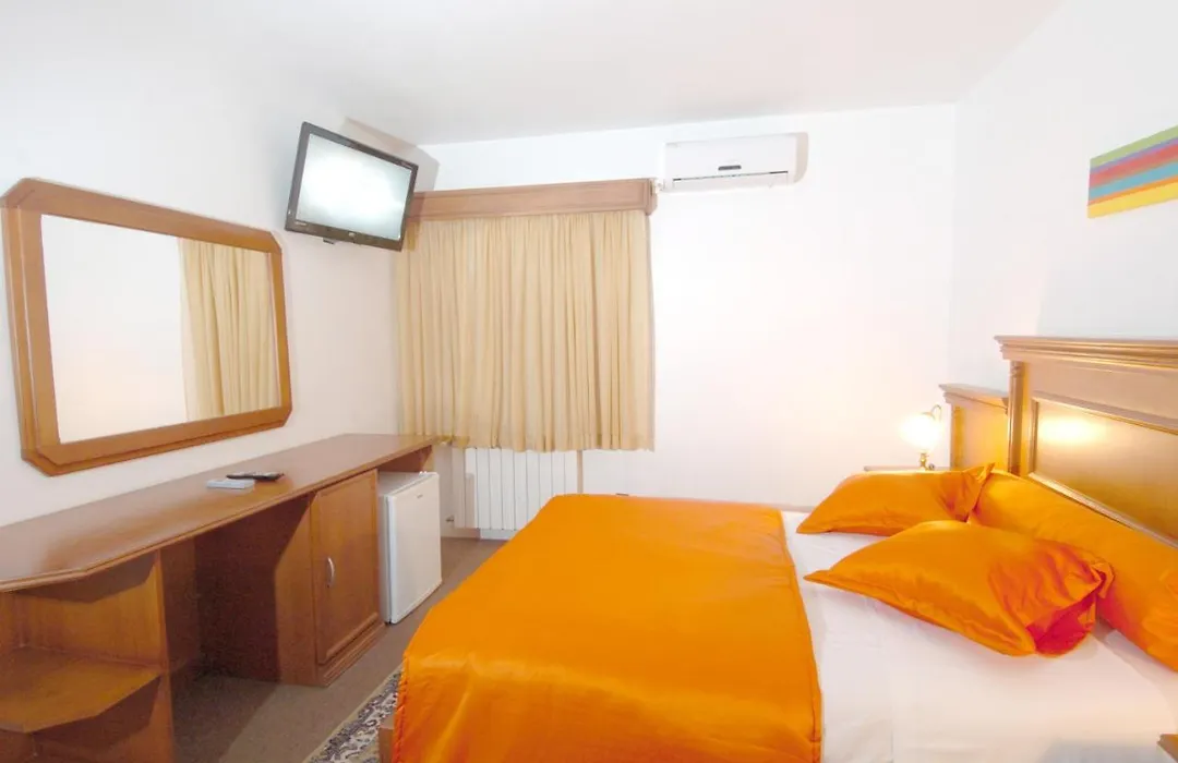 Hotel Estrelas Da Serra-1