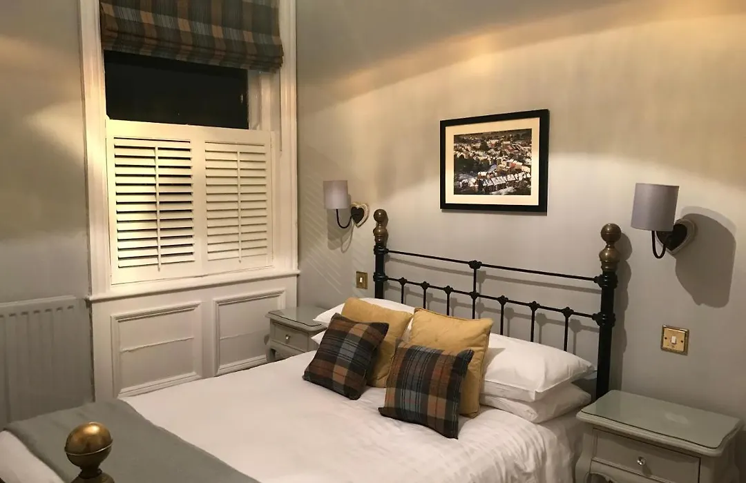 Victoria Inn-1
