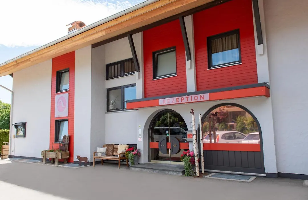 Hotel Alpengluehn-1