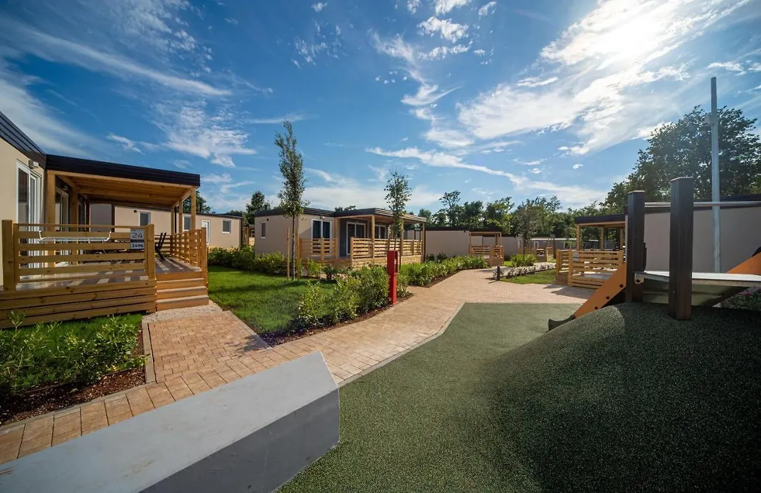 Eurocamp Mobile Homes At Campsite Park Umag-1
