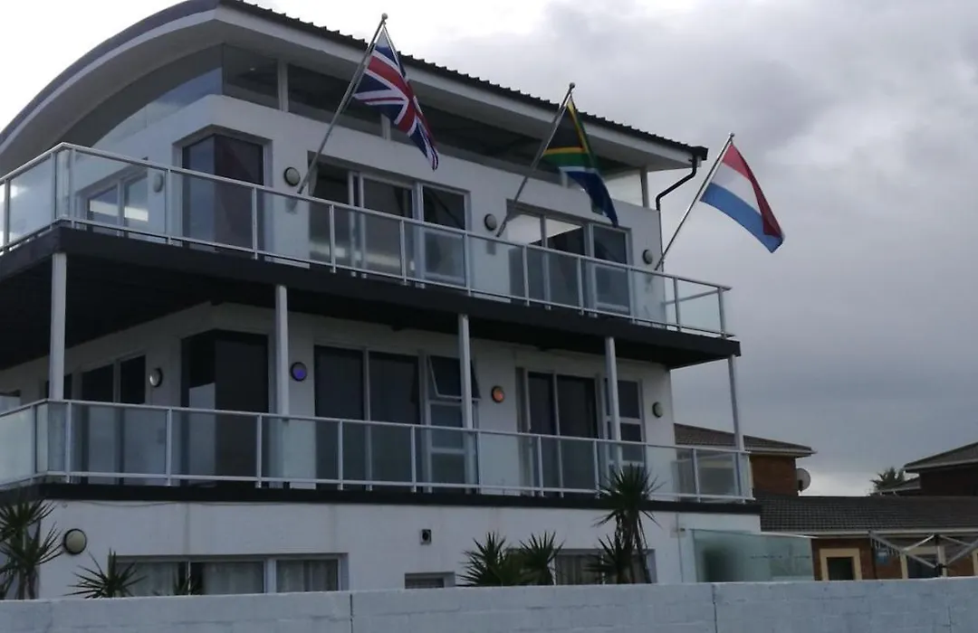 7th Wonder Beach Guest House-1
