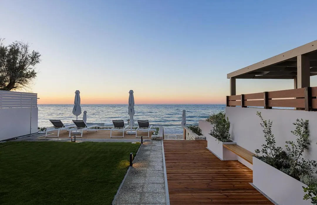 North Coast Seaside Suites-1