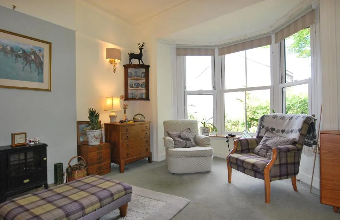 Kentwood Guest House-1