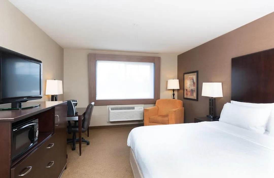 Holiday Inn Express & Suites Canyonville-1