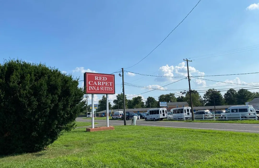 Red Carpet Inn & Suites Wrightstown-1