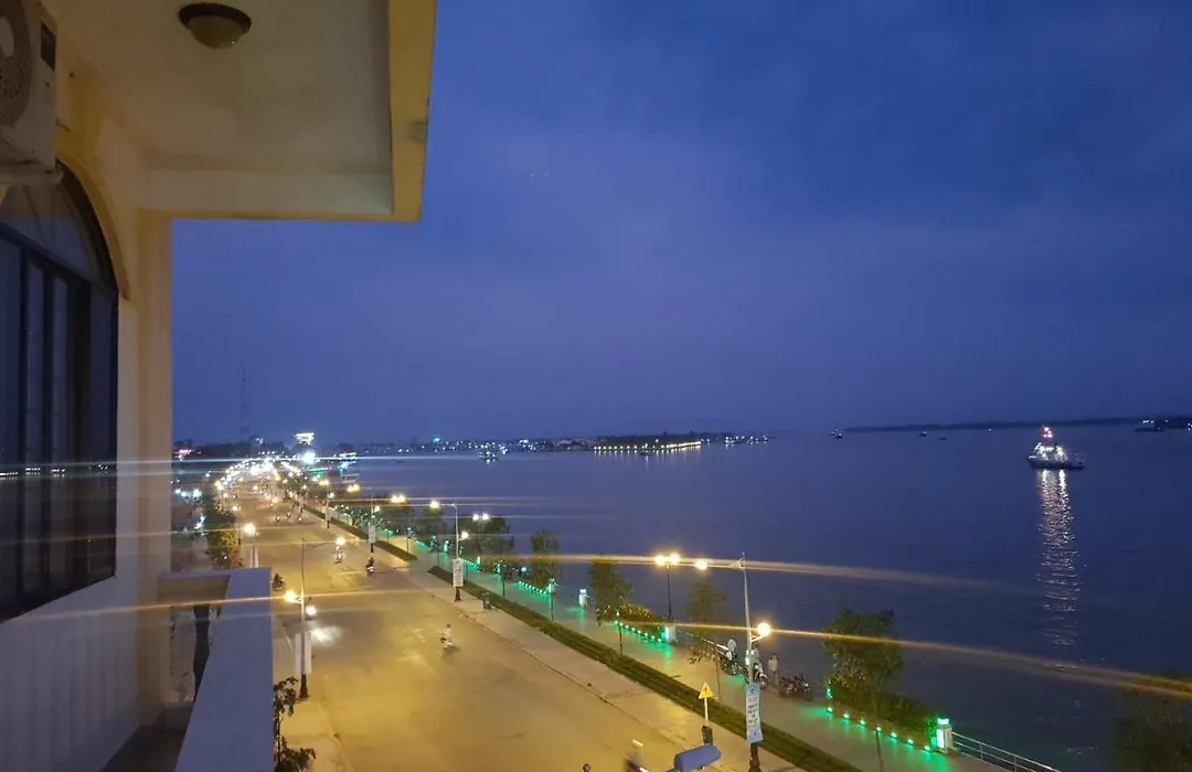 Rang Dong Hotel-1