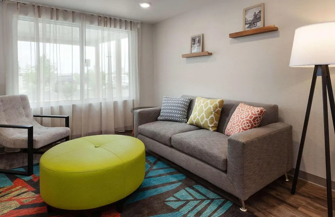 Woodspring Suites Quantico-1