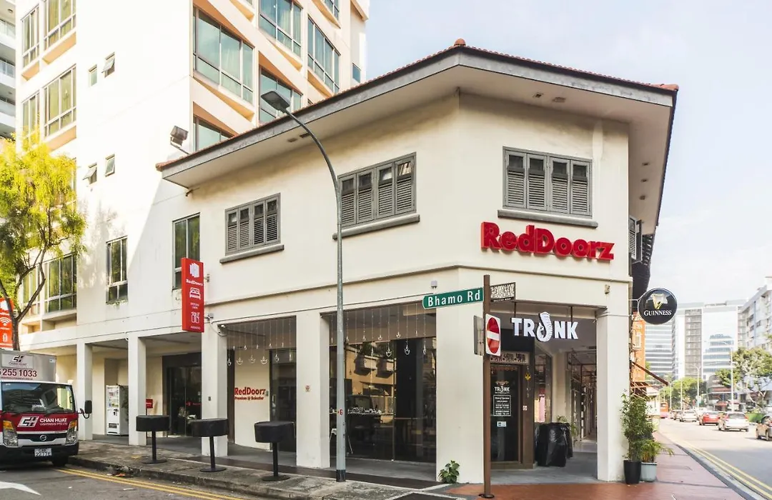 Reddoorz Premium @ Balestier-1