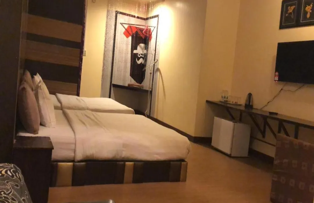 Gd Hotel - Permas Jaya-1