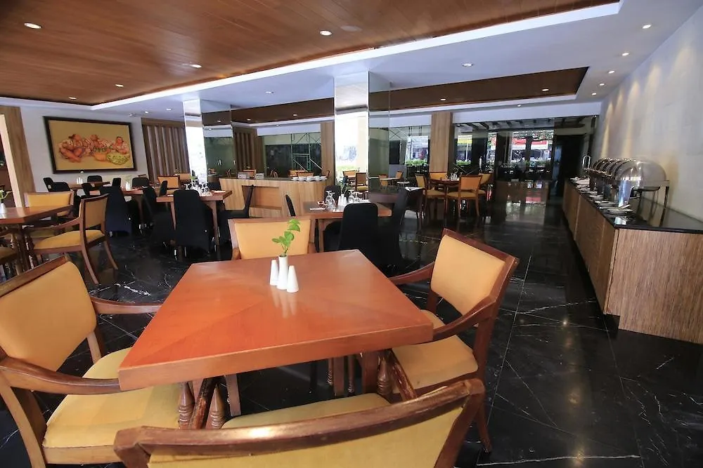 Hotel Mutiara Malioboro Yogyakarta-1