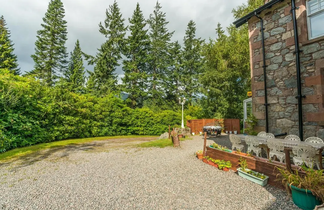 Foyers Bay Country House-1