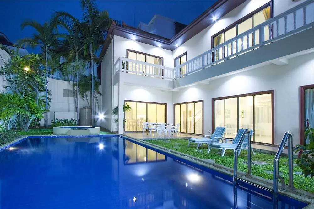 Avoca Pool Villas-1