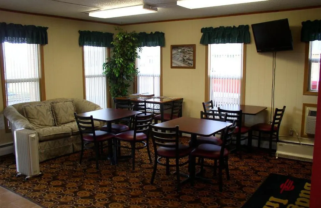 Budget Inn Fairmont-1