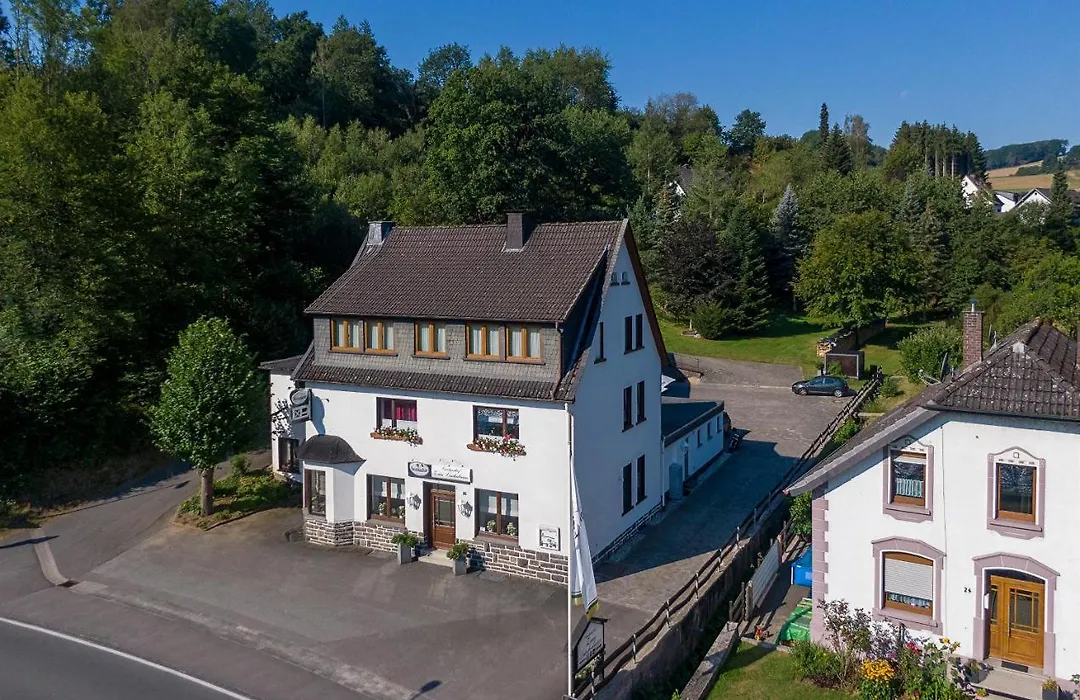 Zum Lindenbaum-1