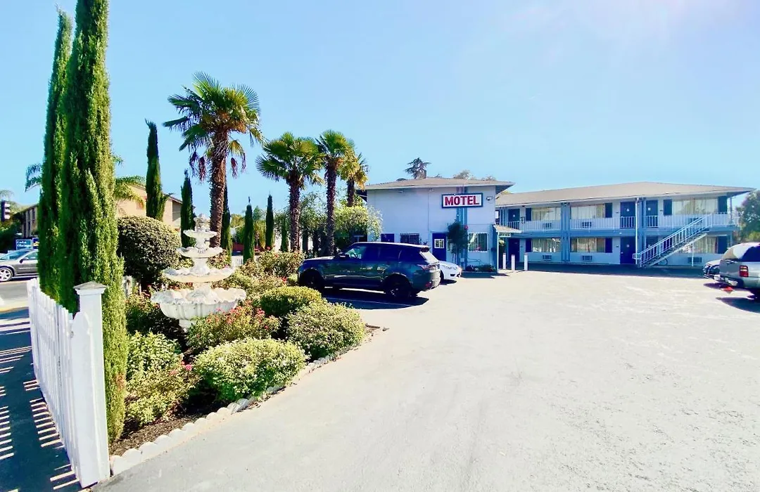 Valley Motel-1