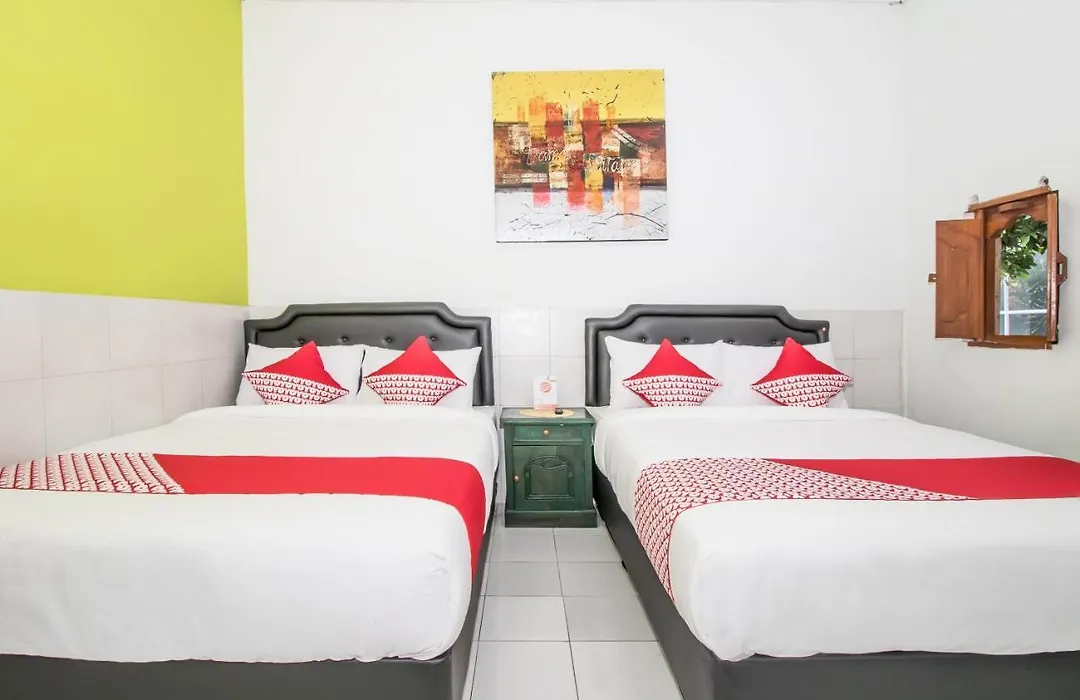 Oyo 2270 Hotel Taman Wirama-1
