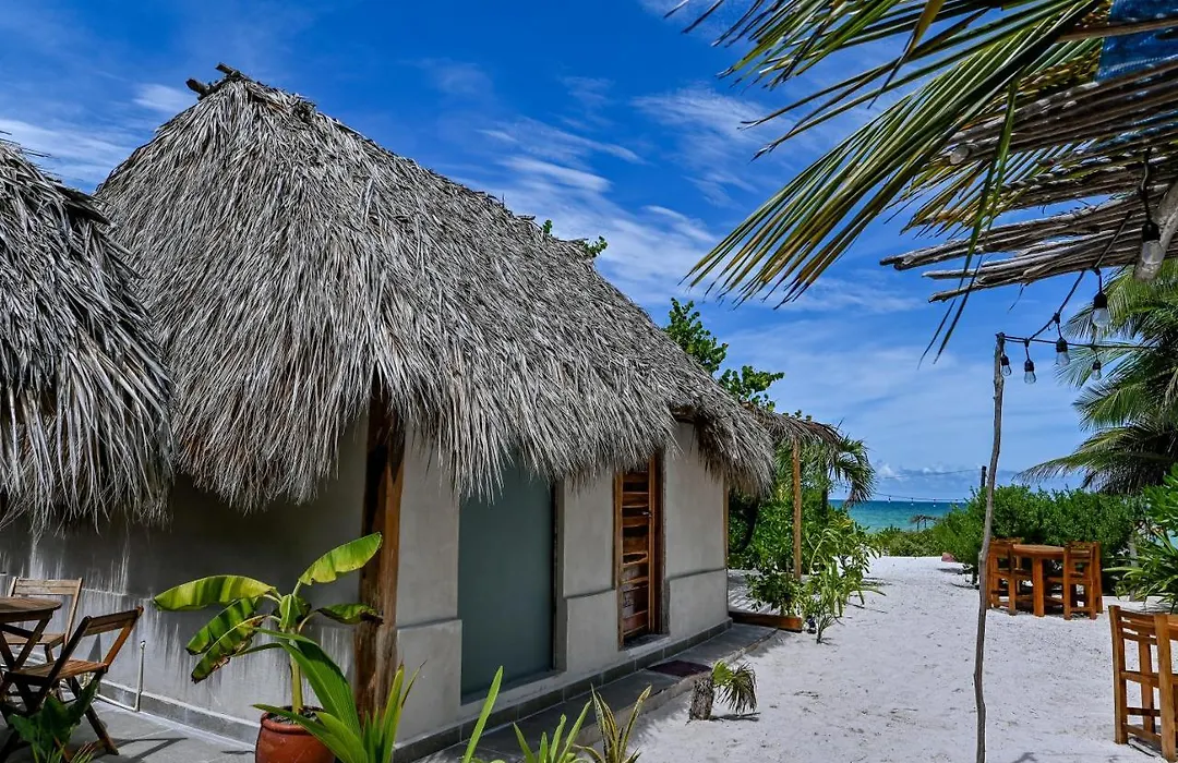Casa Mate Beachfront Cabanas El Cuyo-1