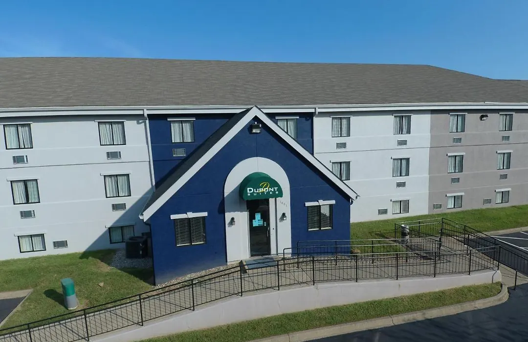 Dupont Suites - Louisville-1