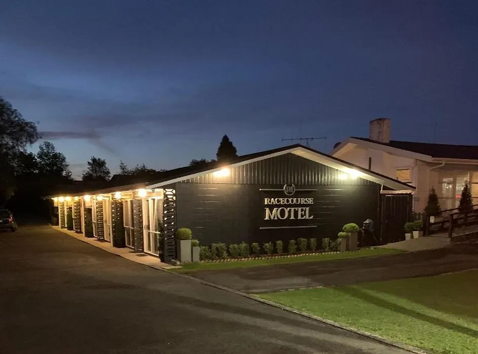 Racecourse Motel-1