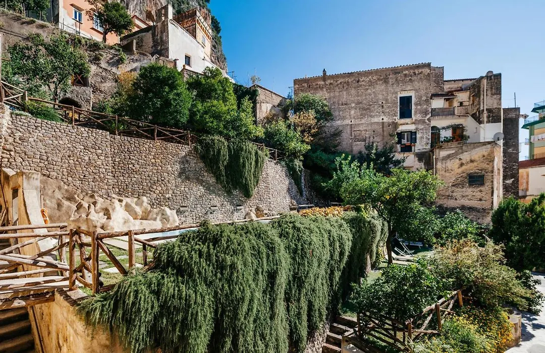 Amalfi Resort-1