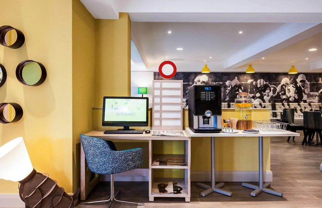 Ibis Styles Reading Oxford Road-1