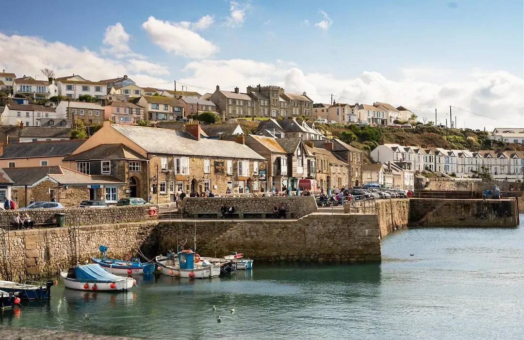 Harbour Inn-1