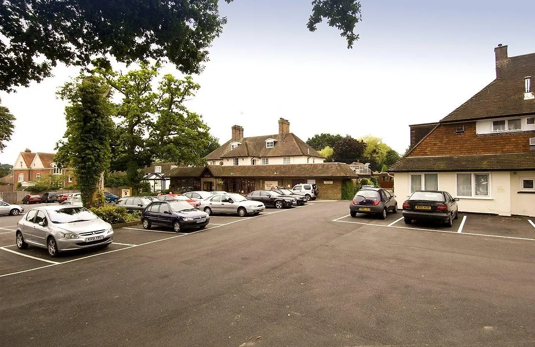 Premier Inn Gatwick Crawley - Goff'S Park-1